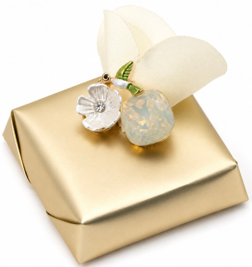 FIORE-Decorated Bridal Shower Chocolate Bar Favor DECORATED CHOCOLATE Mirelli Chocolatier