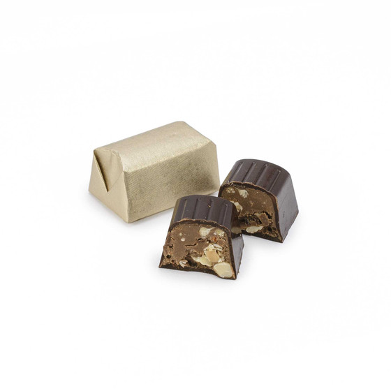 Gianduja Praline Selection 8 pcs per box