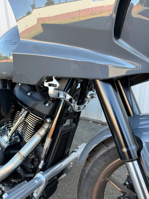 M8 Softail ST Fairing Brace