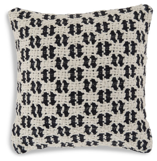 Home Accents/Pillows