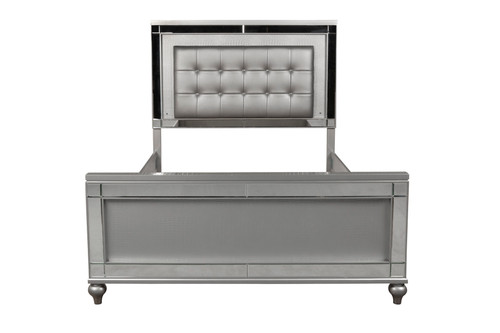 Valentino - 5/0 Queen Bed - Silver (02-9698S-300)