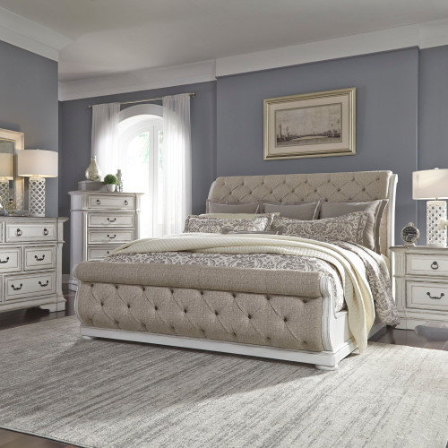 Abbey Park - 5 Piece Bedroom Set (King Upholstered Sleigh Bed, Dresser & Mirror, Chest, Nightstand) - White (520-BR-KUSLDMCN)