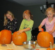 9 PUMPKIN CARVING TIPS