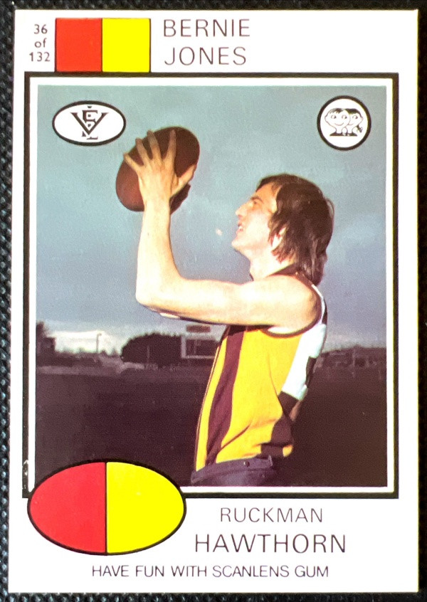1975 VFL SCANLENS #36 BERNIE JONES HAWTHORN HAWKS CARD