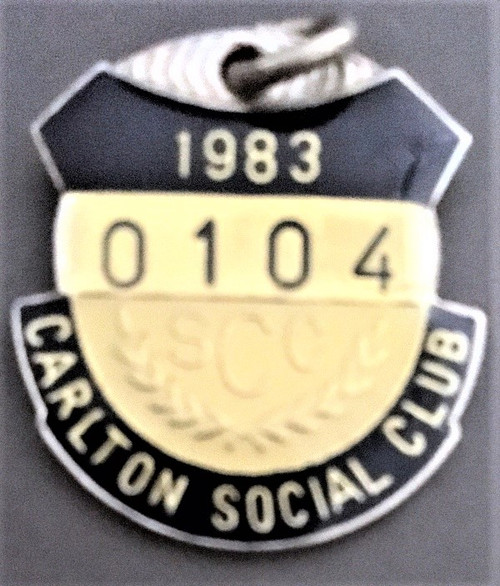 CARLTON SOCIAL CLUB MEMBERS MEDALLION 1983 SEASON