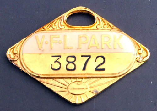 VFL PARK  MEMBER MEDALLION 1971 SEASON