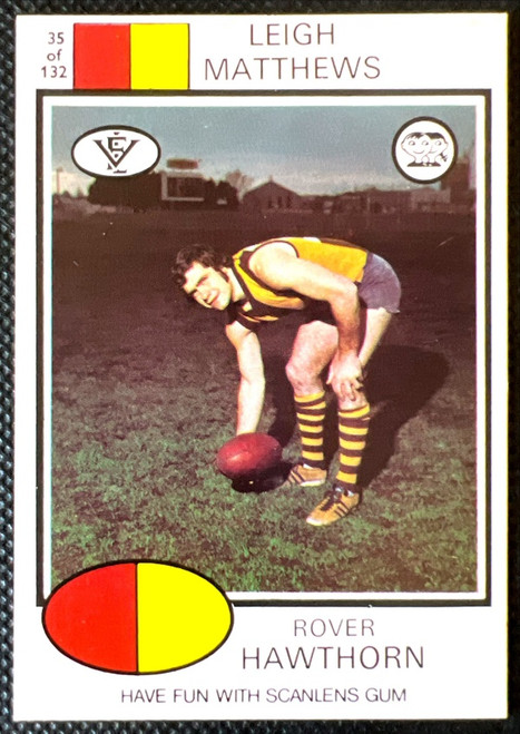 1975 VFL SCANLENS #35 LEIGH MATTHEWS HAWTHORN HAWKS CARD