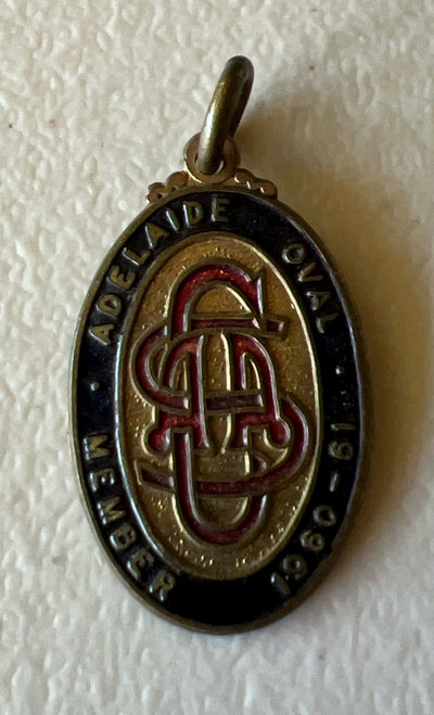 ADELAIDE OVAL MEMBERS BADGE 1960/61 SEASON