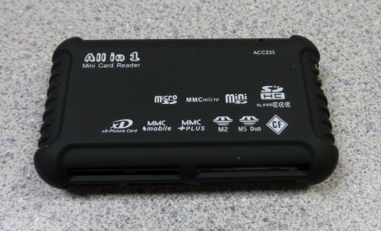 USB 2.0 Exterior ALL-in-one CARDREADER R/W - Wholesale at Look4Computer Canada