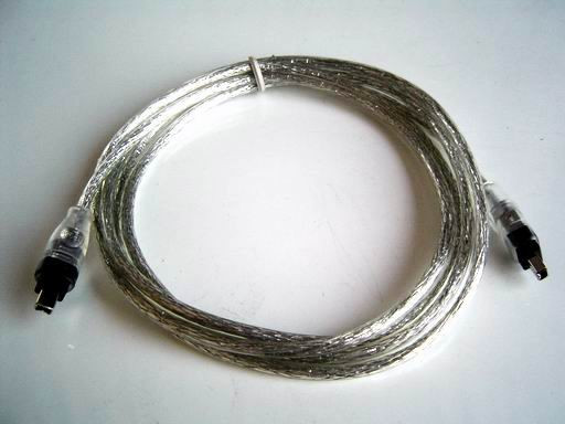 Firewire 1394 4P to 4P 6feet - Wholesale at Look4Computer Canada