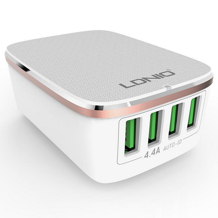 4Port USB4.4A 22W Iphone/ipad Fast charger