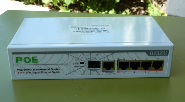 4+1 port Gigabit POE switch - Wholesale at Look4Computer Canada