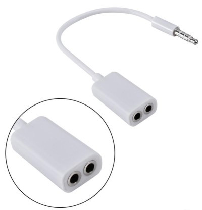 4 poles 3.5mm Audio Male to 2 Female Y Cable (white) - Wholesale at Look4Computer Canada