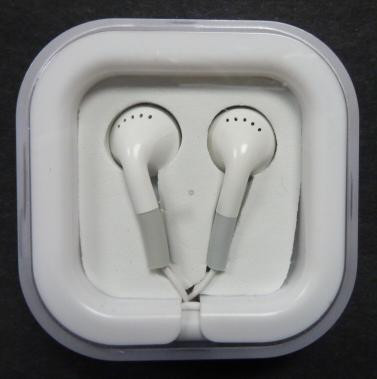 Premium Quality Earphones for Ipod/MP3 - Wholesale at Look4Computer Canada