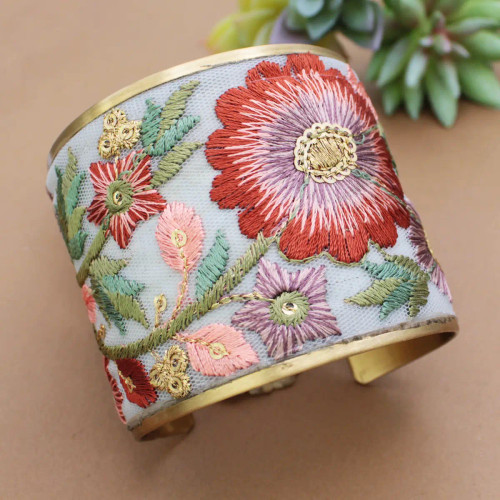 Embroidered Cuff Autum
