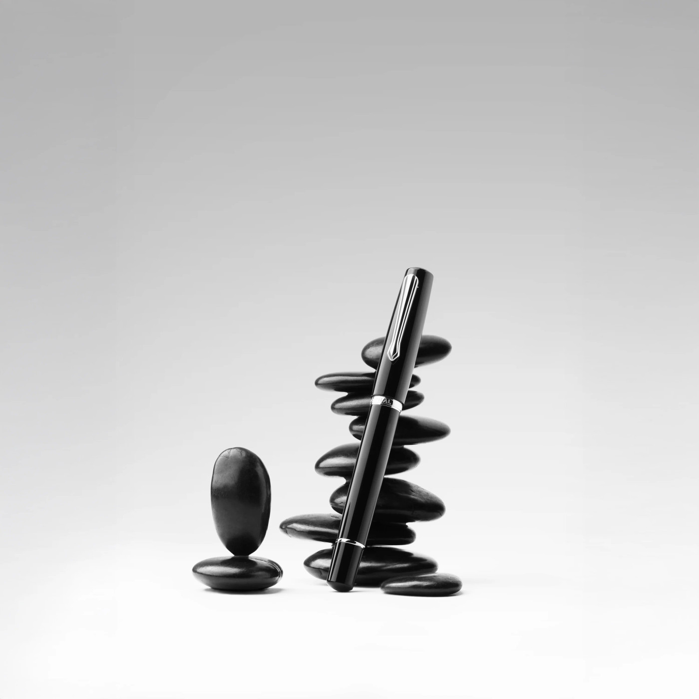 Nahvalur Original fountain pen - Black