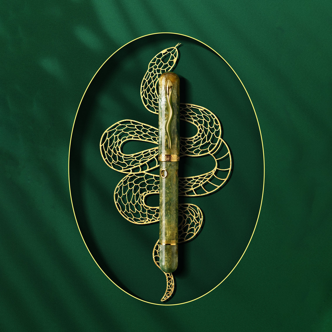 Nahvalur Nautilus fountain pen - 2025 Year of the Snake