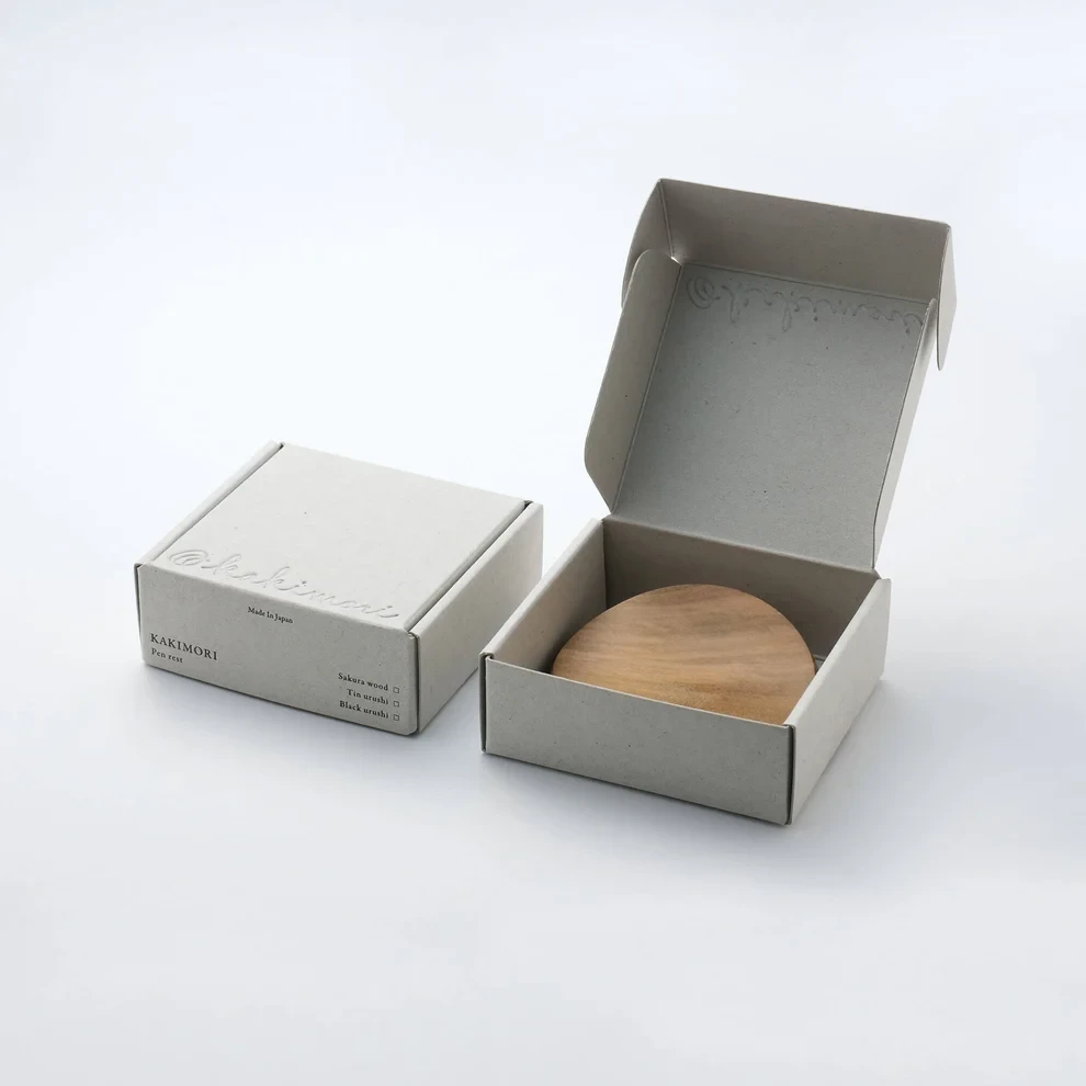 Kakimori pen rest - sakura wood