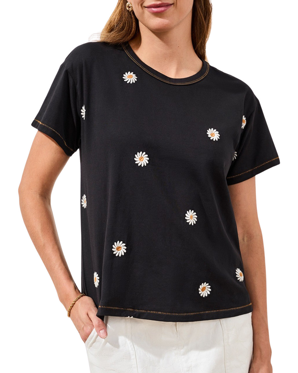 Tribal Daisy Embroidered Knit Short Sleeve T-shirt