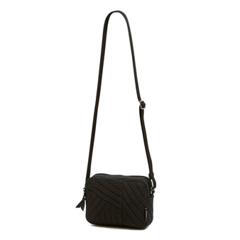 Evie Crossbody Bag in Classic Black