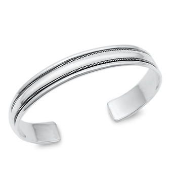 Smooth Cuff Bracelet with Rope Band