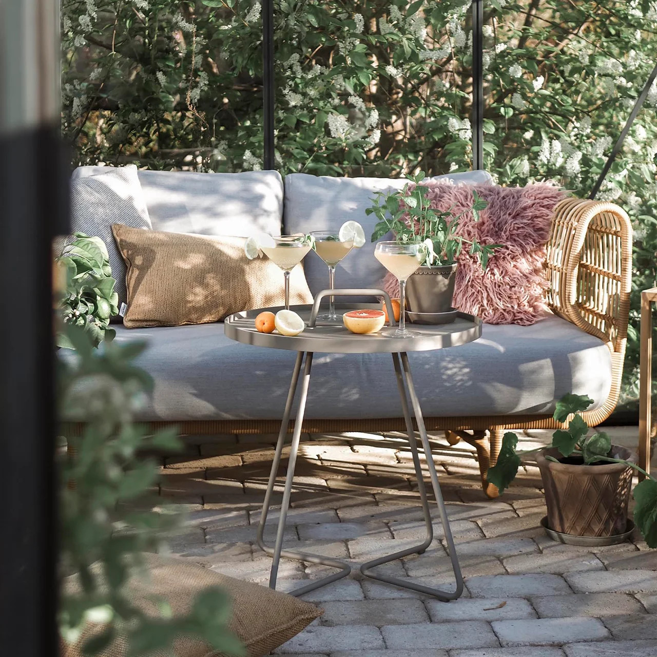 Nest 2-Seater Sofa - Garden & Terrace