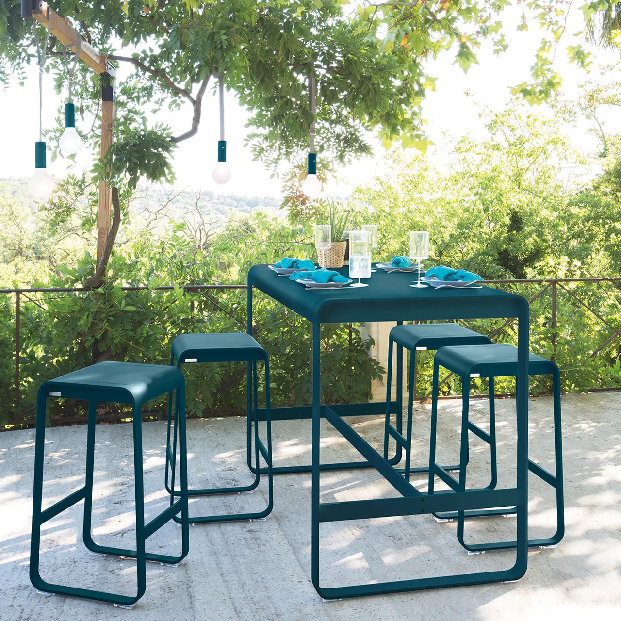 Outdoor high clearance table and stools