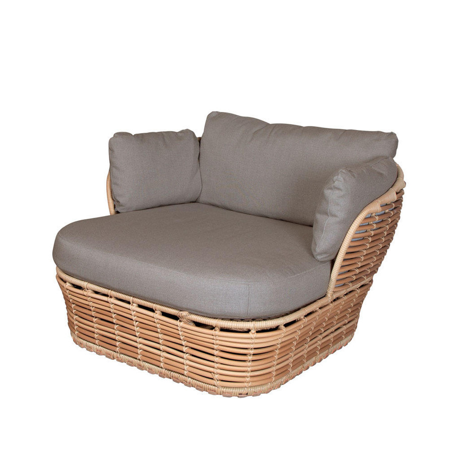 Cane-line Basket lounge chair in Natural colour