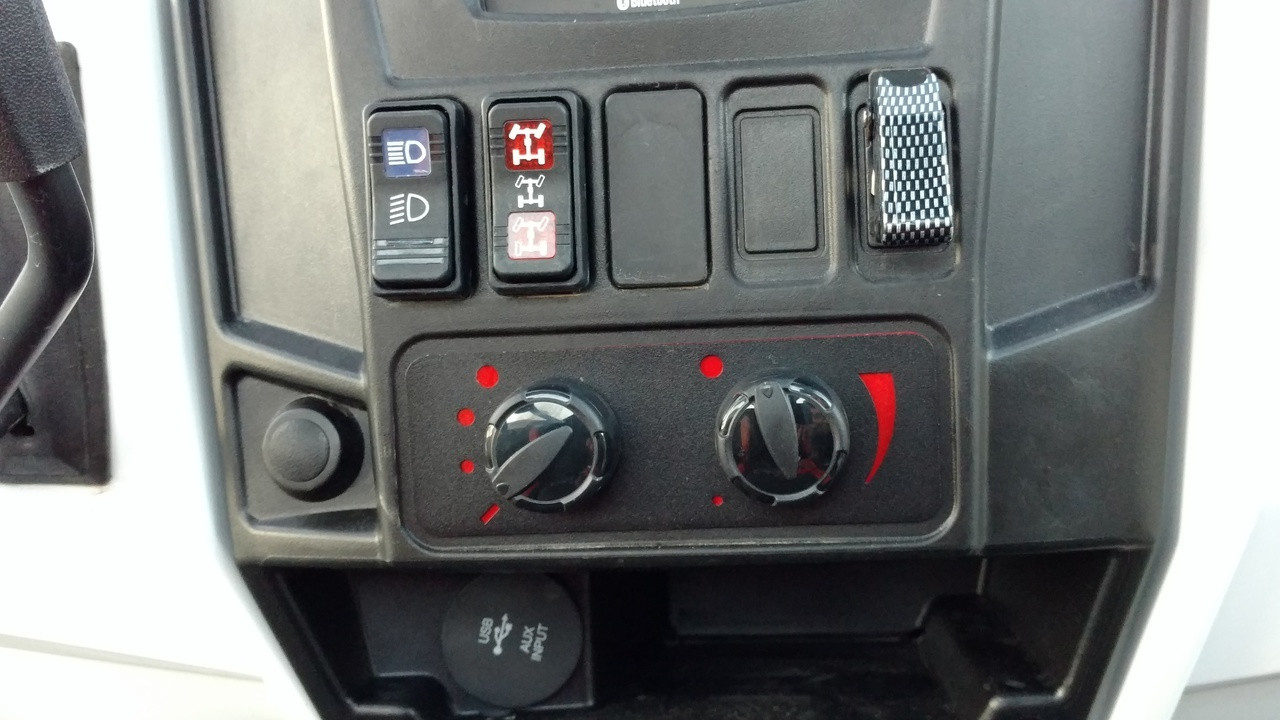 Switch with Optional In Cab Heat Control