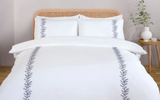 Do wholesale bed linen suppliers help retailers stay stocked?