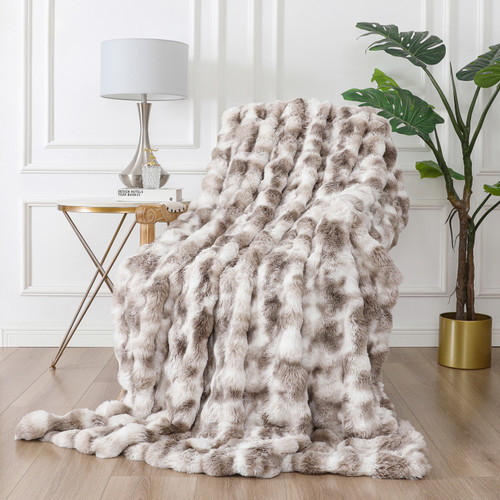 Nordic Faux Fur Throw Blanket