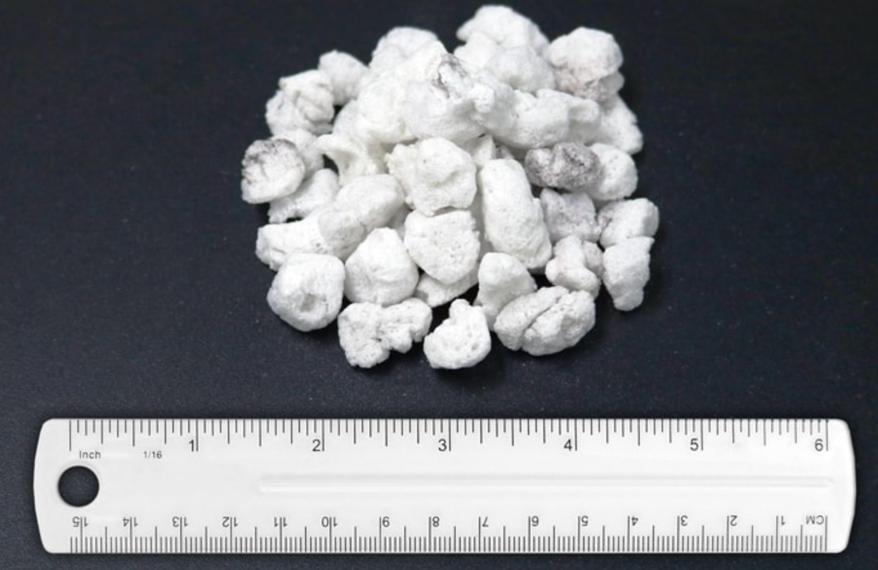 Perlite #4 (4 cubic foot bags) in Bulk (900004) (2)