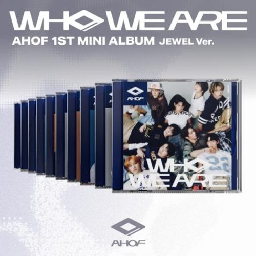 (PRE-ORDER) AHOF - [WHO WE ARE] 1st Mini Album JEWEL RANDOM Version