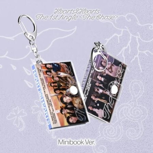HEARTS2HEARTS - [THE CHASE] 1st Single Album SMART ALBUM MINI BOOK RANDOM Version