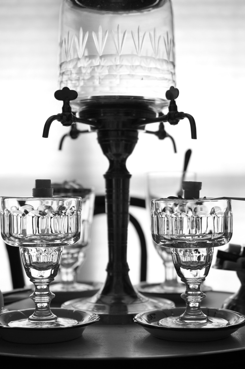 Traditional Absinthe Fountain with 4 Spouts, Complete Set - Maison