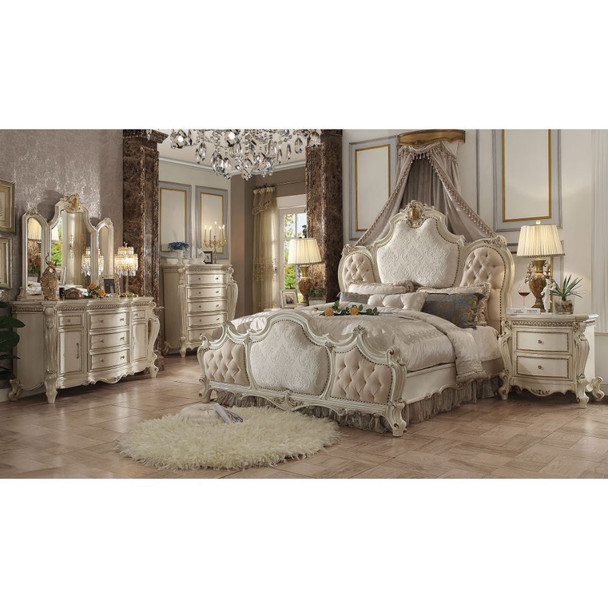 ACME Picardy California King Bed, Fabric & Antique Pearl (1Set/3Ctn)