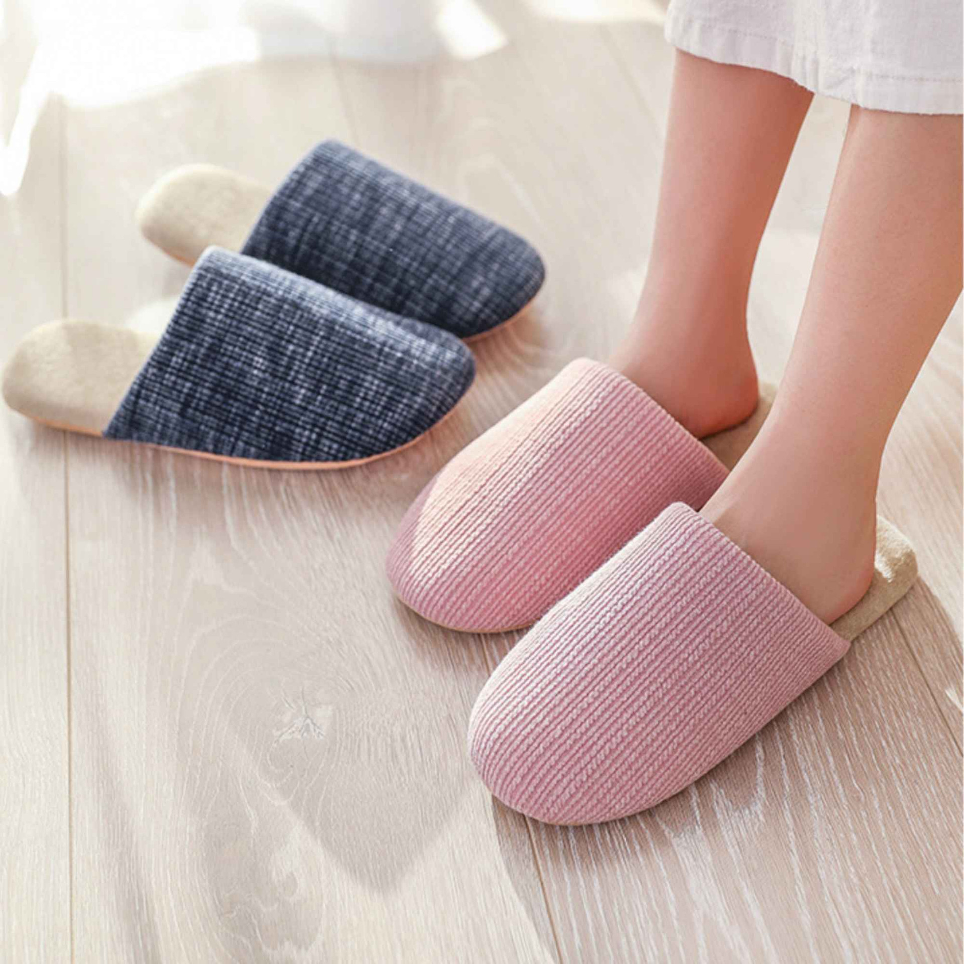 Unisex Closed Toe Quiet House Slippers for Hard Floor, Men Slippers LJ003