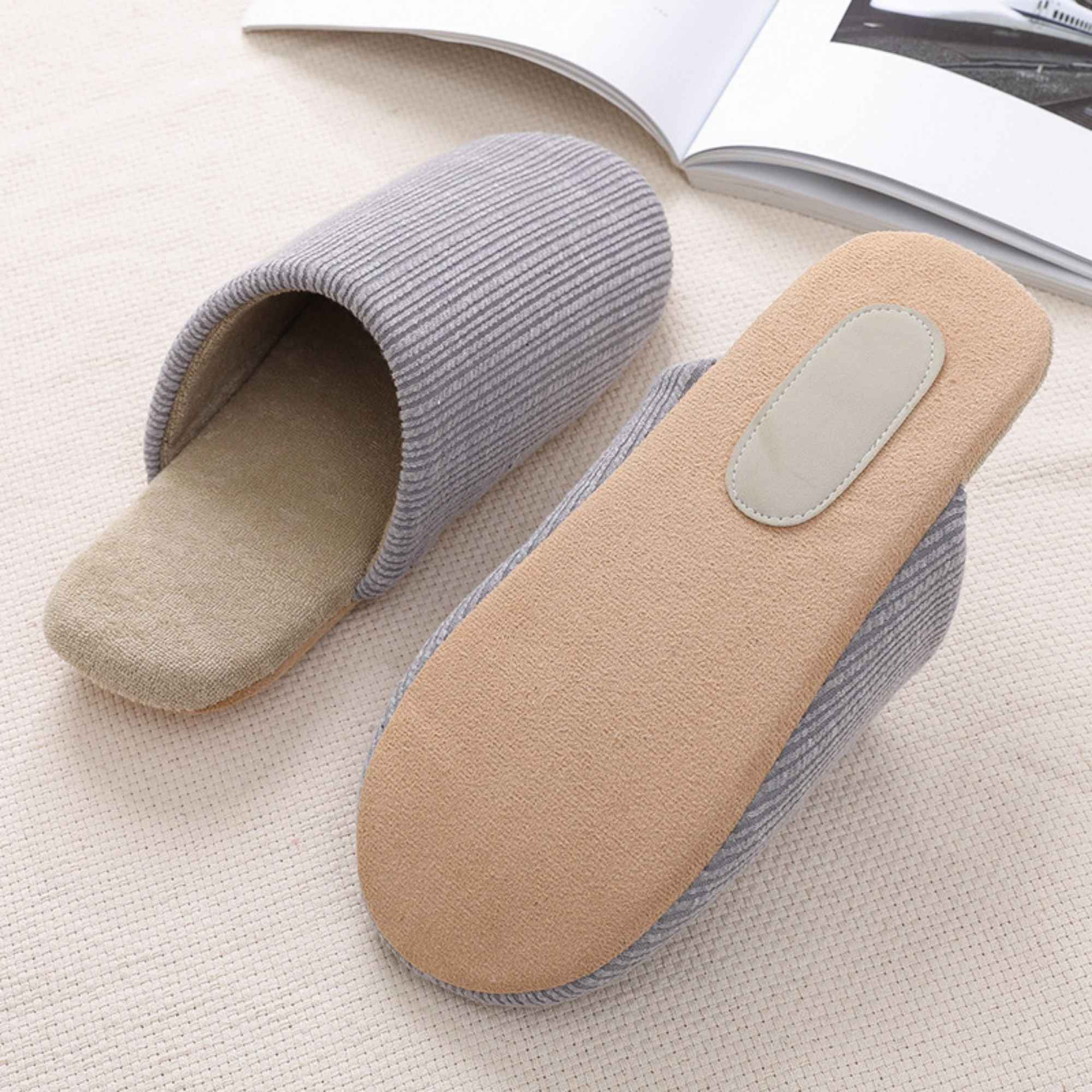 期間限定出品‼️OFF-WHITE COMFORT LEATHER SLIPPER 期間限定出品‼️OFF-WHITE COMFORT LEATHER SLIPPER Amazon.com
