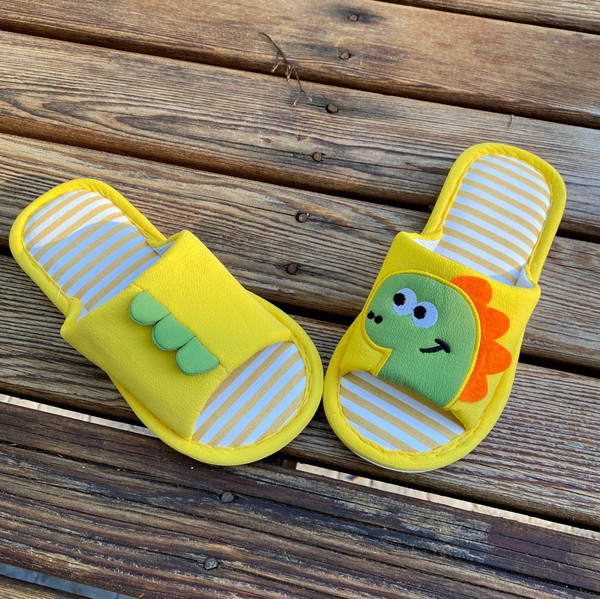 Yellow dinosaur slippers for kids - alternate view