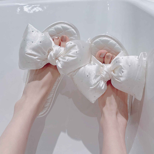 Satin Bow Open-Toe Indoor Slippers for Women with Quilted Footbed and Elegant Bridal Comfort