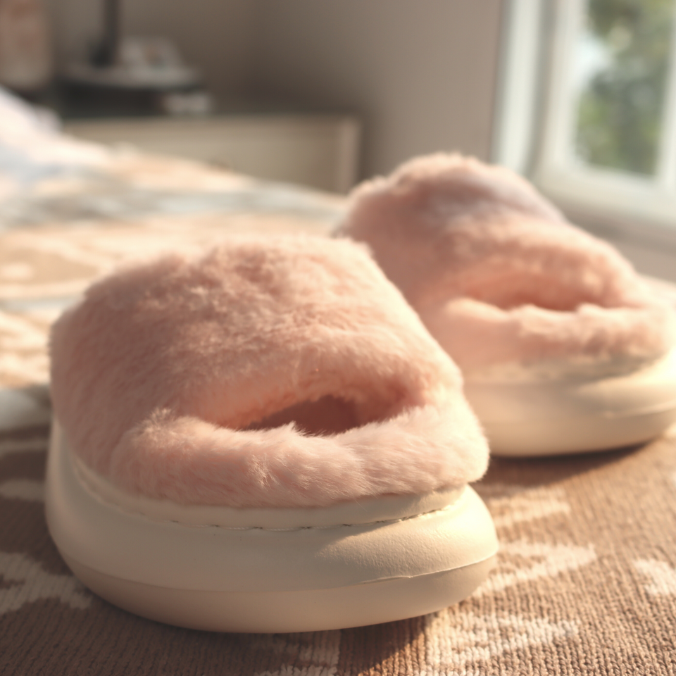 Plush Faux Fur Open-Toe Indoor House Slippers for Women