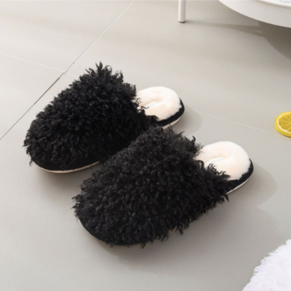 Women’s plush faux fur open-toe house slippers