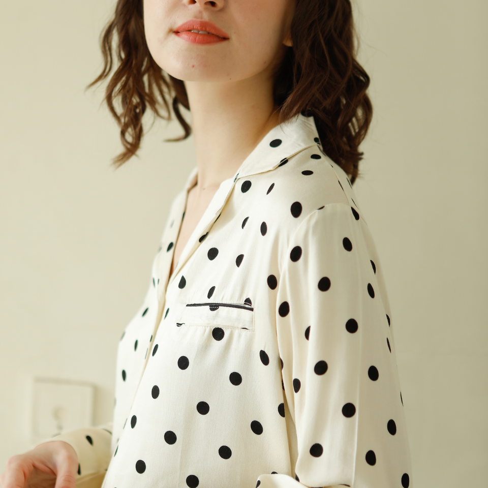 Ivory Dot pajama set notched collar detail