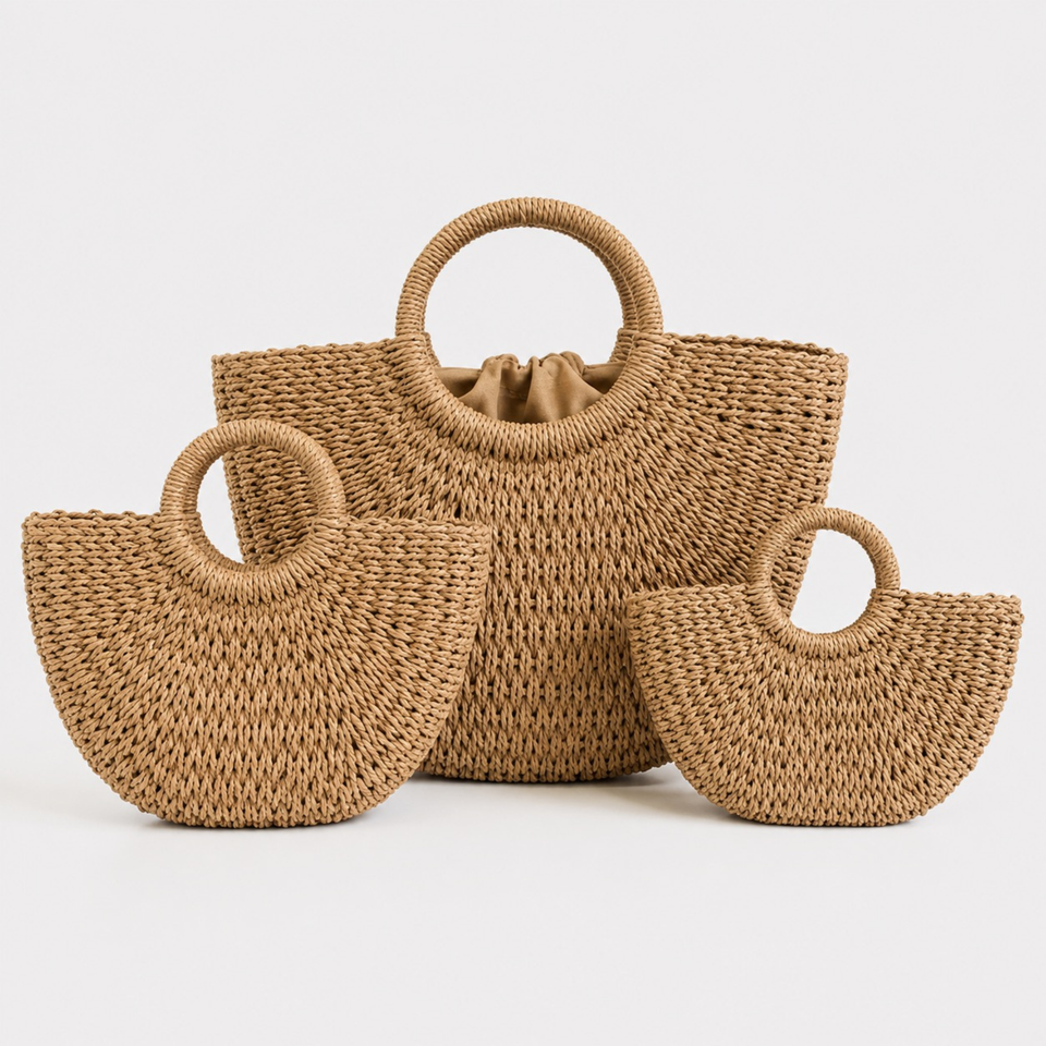 Handwoven Palm Arc Tote – Round Handle Straw Bag