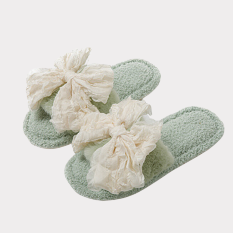 Women’s sheer-bow plush open-toe house slippers hero view