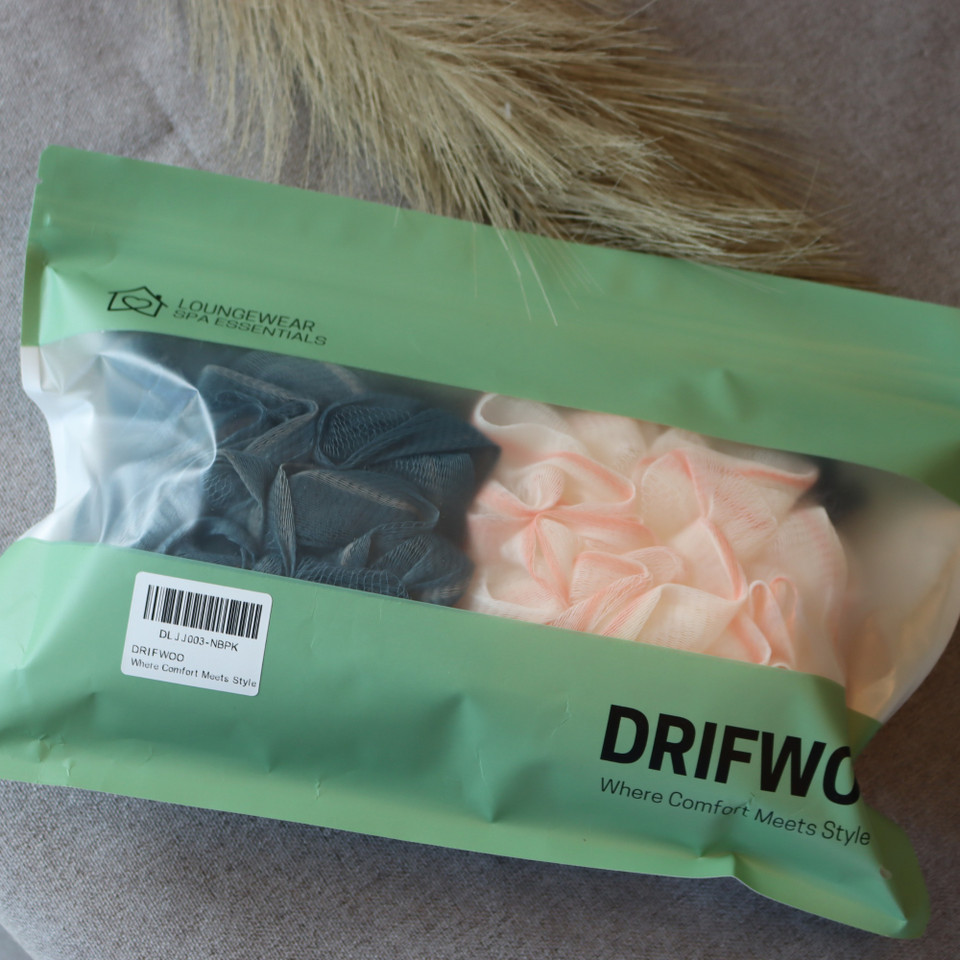 2-Pack Luxury Mesh Shower Loofah – Gentle Exfoliating Bath Sponge for Daily Use