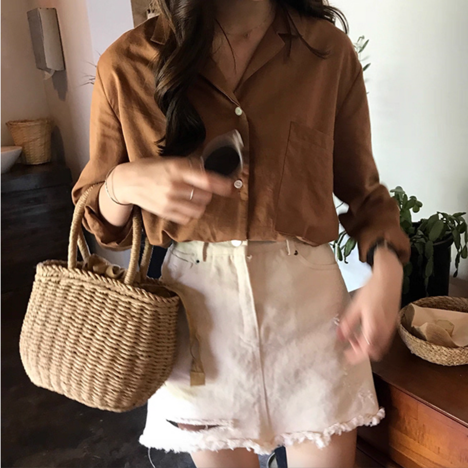 SunWeave Oval Frame – Woven Picnic Tote with Drawstring Liner