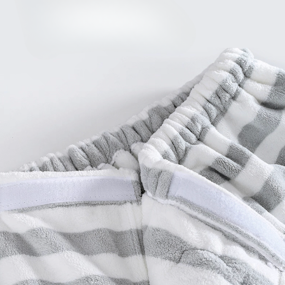 Plush Striped Spa Wrap – Cozy Holiday Bath Towel with Bow Detail