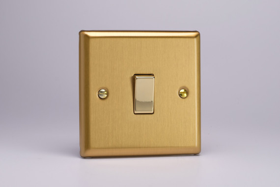 Varilight Brushed Brass 10A Intermediate Brass Rocker Switch (1-2 Gang)