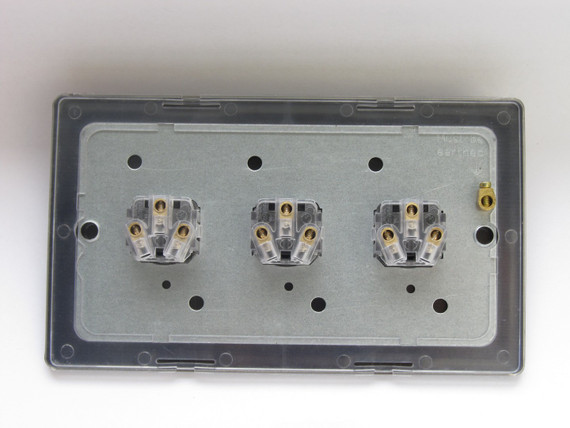 Varilight Satin Chrome Screwless 6A 1 or 2-Way Push On/Off Impulse Switch (1-4 Gang)